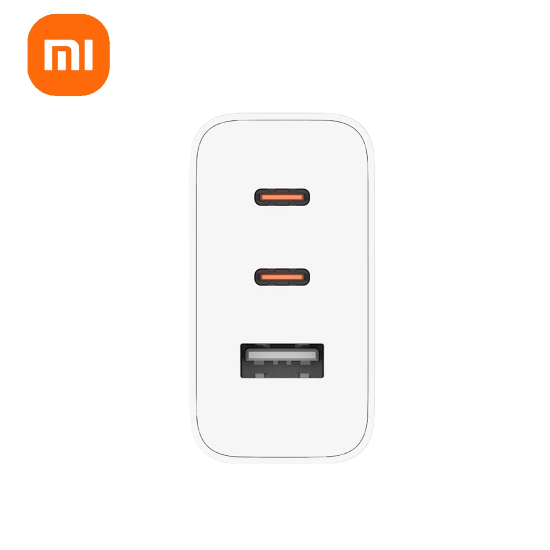 Cargador Xiaomi Triple Puerto 2C Y 1A con cable USB-C a USB-A 67W Blanco