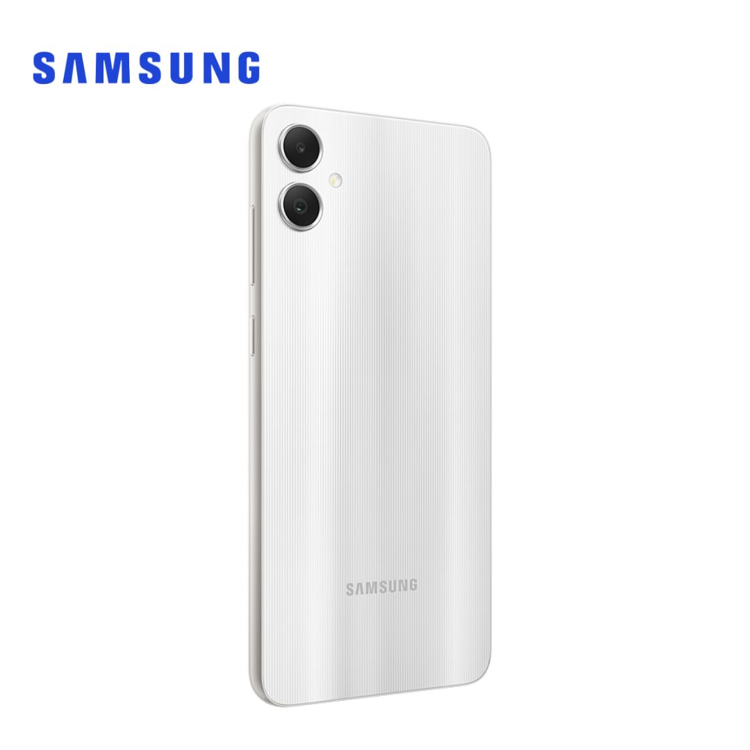 Celular Samsung Galaxy A05 4G 128GB/4 Liberado Dual Sim Plateado